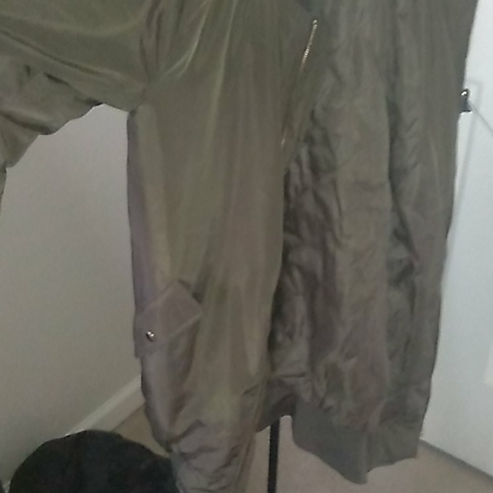 Jacket - Picture 2 of 3